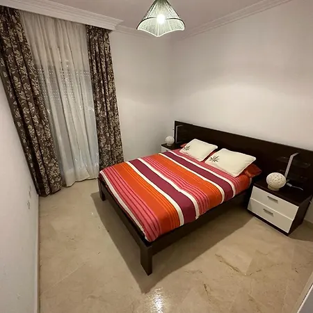 Piso 3 Dormitorios Y 2 Banos Apartamento